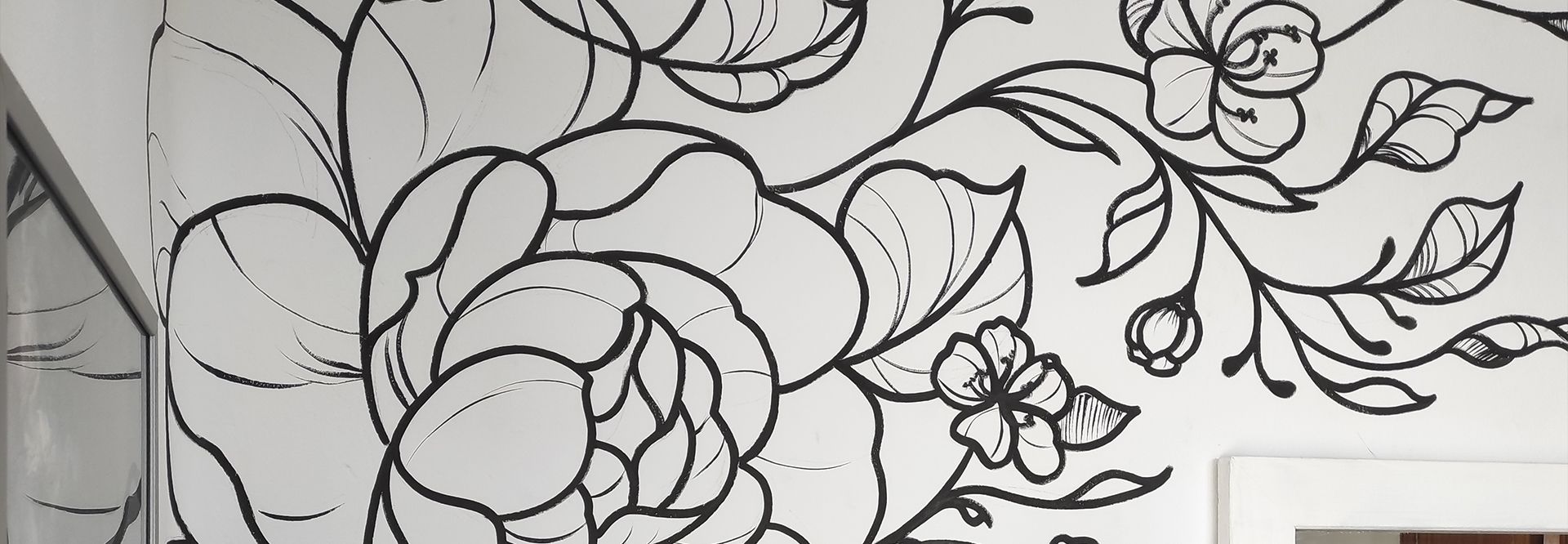 5 Ways to Use Line Drawings as Wall Art