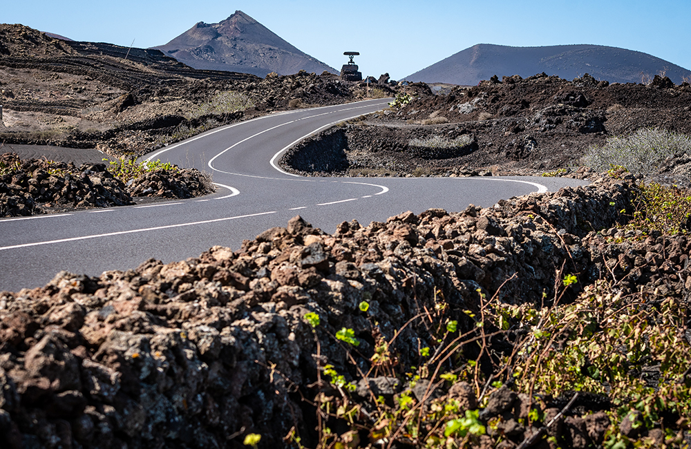 Carretera hacia Timafaya