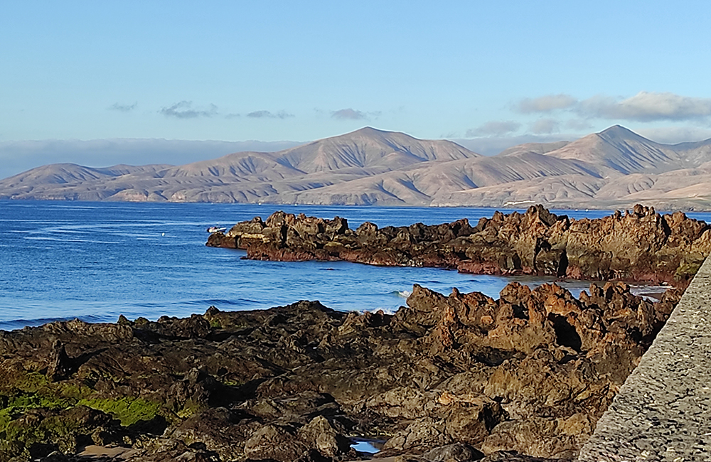 Parque Natural de los Ajaches desde Puerto del Carmen