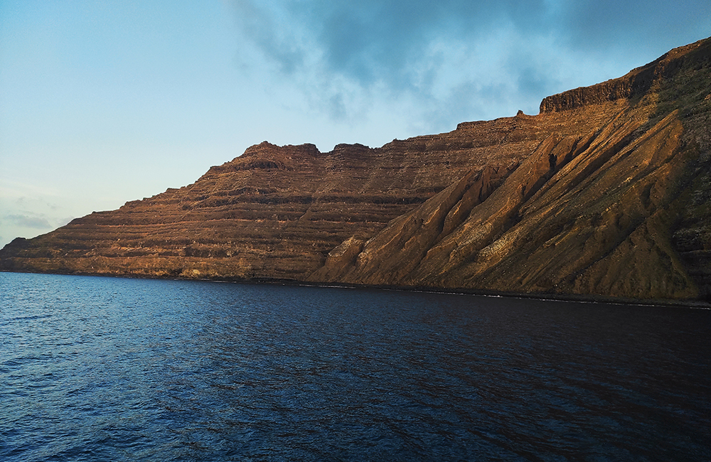 Tip of the Famara cliff from the sea